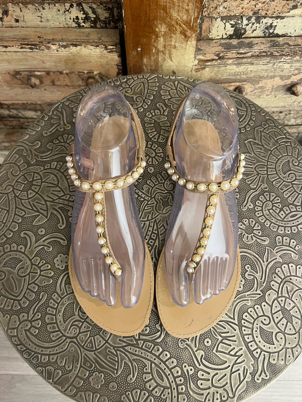 NO BRAND • nude and pearl sandals - Picture 2 of 6